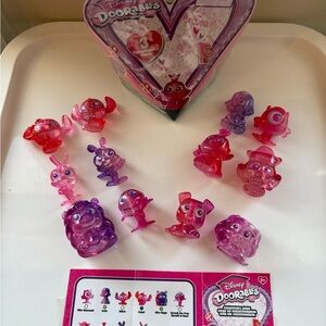 Disney Doorables Valentine’s Day Complete Set